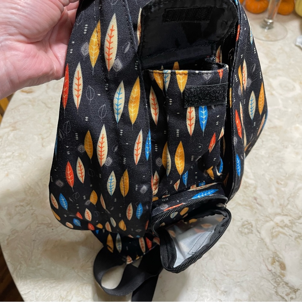 Ambry Cross Body Sling Shoulder Bag - Picture 3 of 5